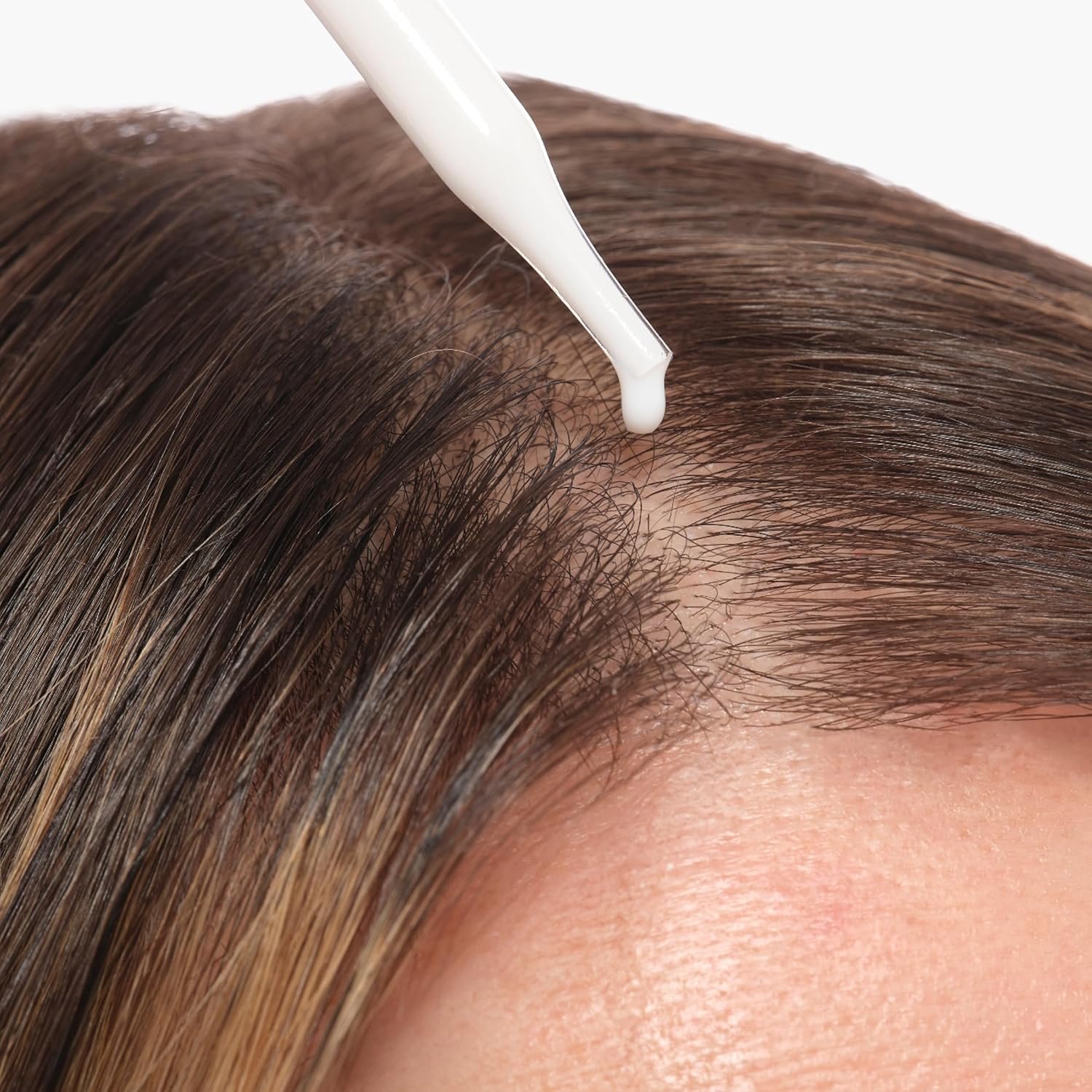 The Ordinary Hair Care Natural Moisturizing Factors + Hyaluronic Acid, Lightweight Hydrating Scalp Serum with Hyaluronic Acid and Squalane, 2 Fl Oz - Image 5